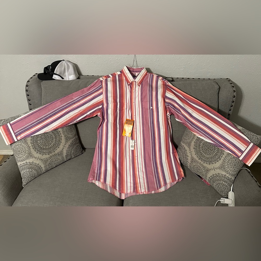 Vintage Wrangler Button Up